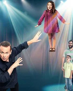 Abby London - Comedy Magic Show