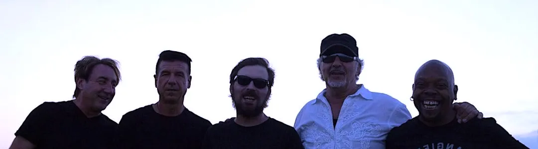 Joe Grushecky and The Houserockers