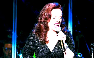 Sheena Easton