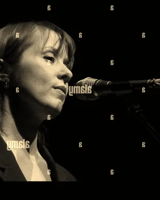 Suzanne Vega