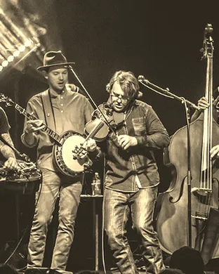 The Infamous Stringdusters